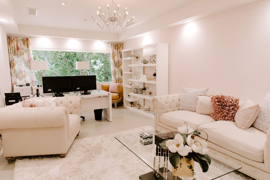 relaxing residential recovery center room